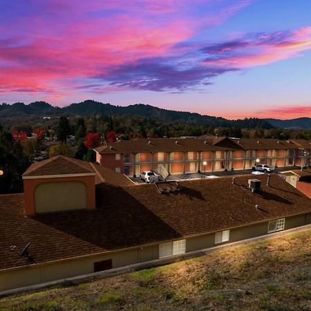 Best Western Willits Inn Εξωτερικό φωτογραφία