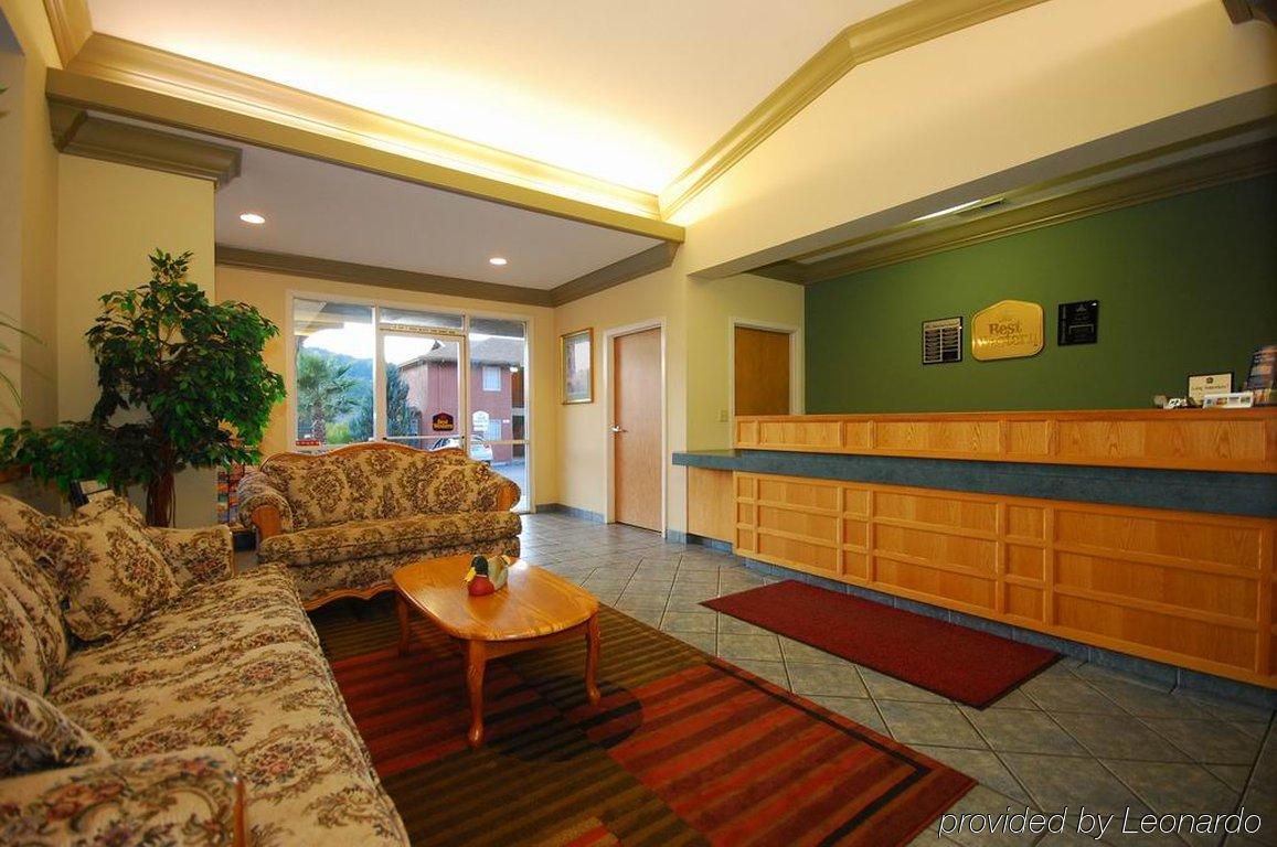 Best Western Willits Inn Εσωτερικό φωτογραφία